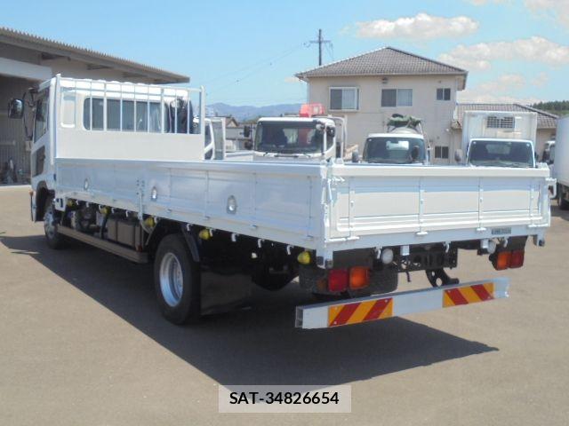 Nissan CONDOR 2017-07 7216183-4