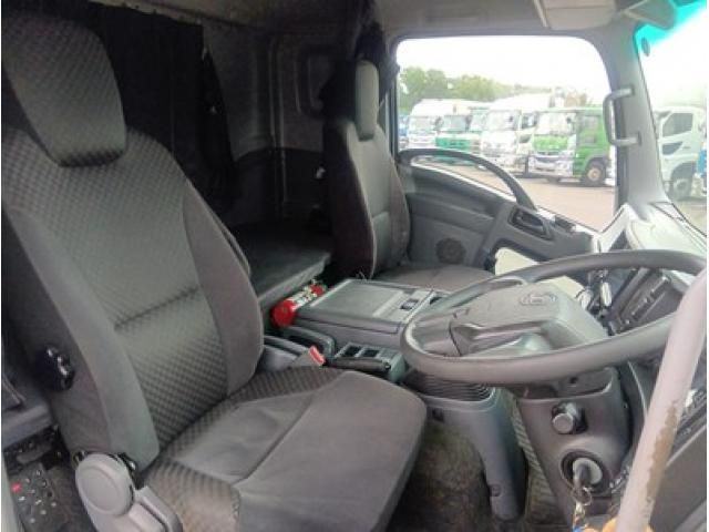 Nissan CONDOR 2020-01 7306660-15