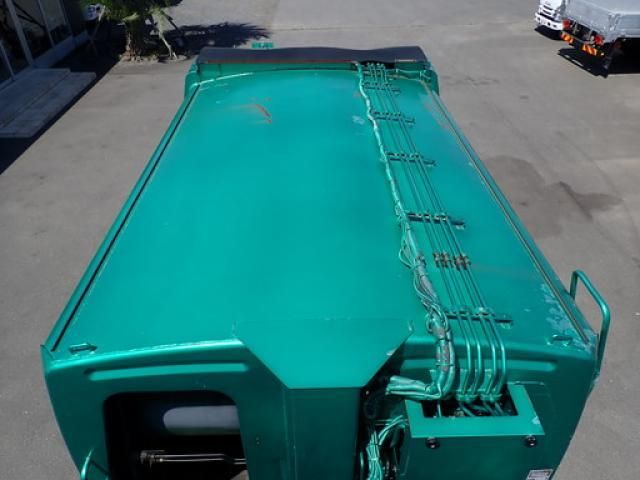 Nissan CONDOR 2016-03 7383882-15