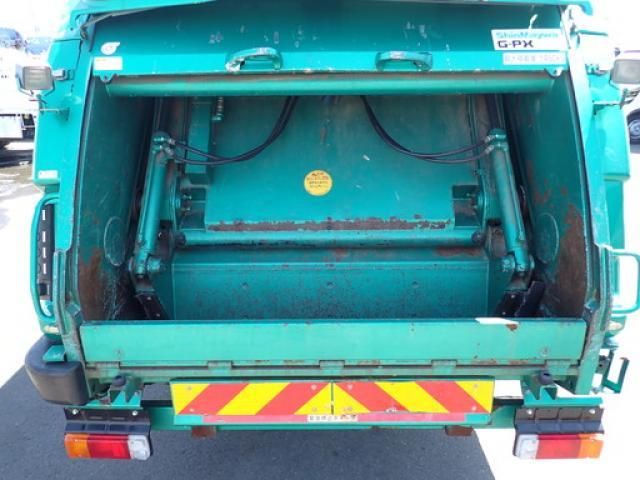Nissan CONDOR 2016-03 7383882-21