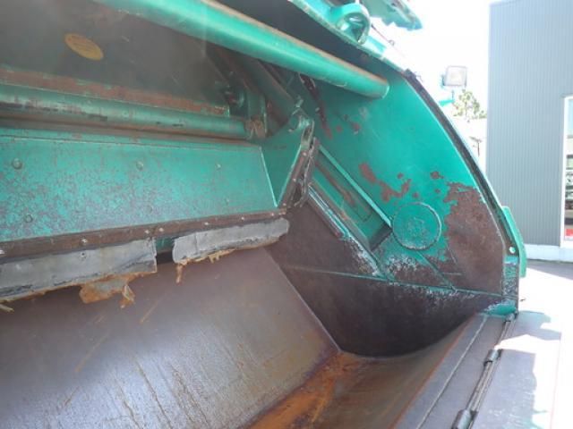 Nissan CONDOR 2016-03 7383882-23