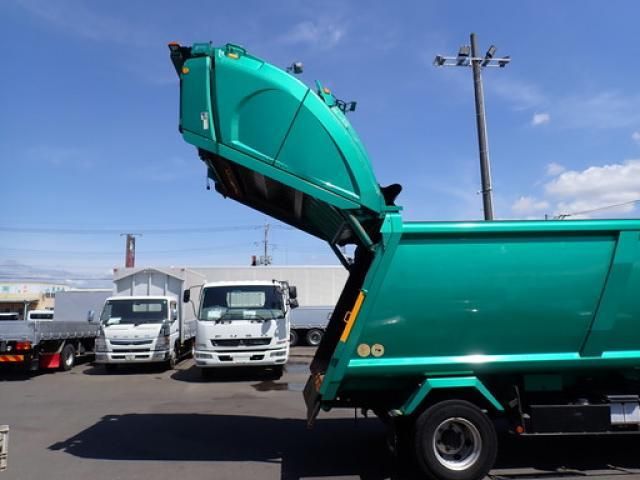 Nissan CONDOR 2016-03 7383882-25