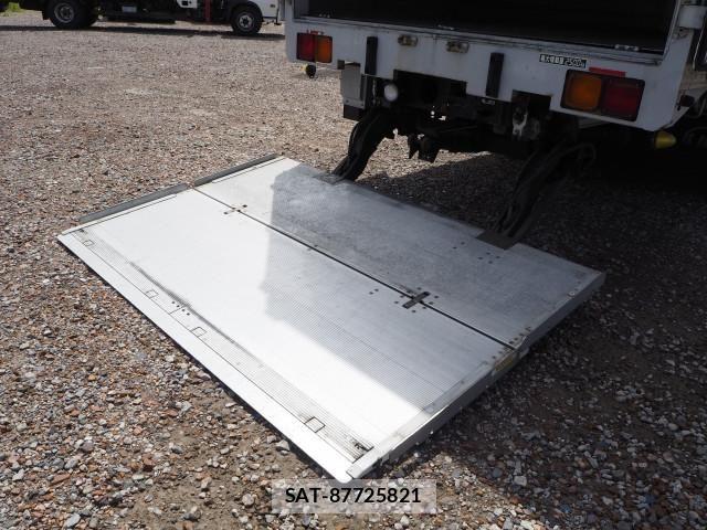 Nissan CONDOR 2015-03 7499934-23