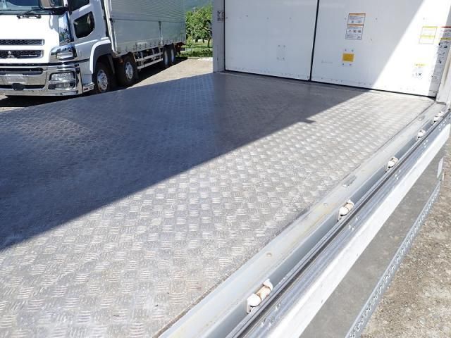 Nissan CONDOR 2018-05 7606809-9