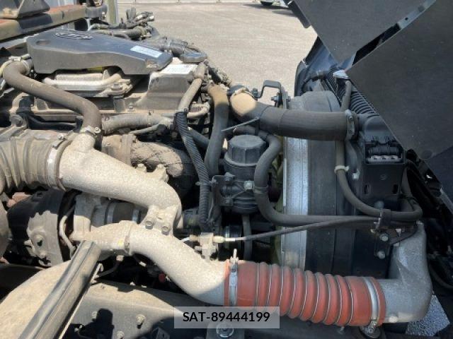 Nissan CONDOR 2016-05 7783529-15