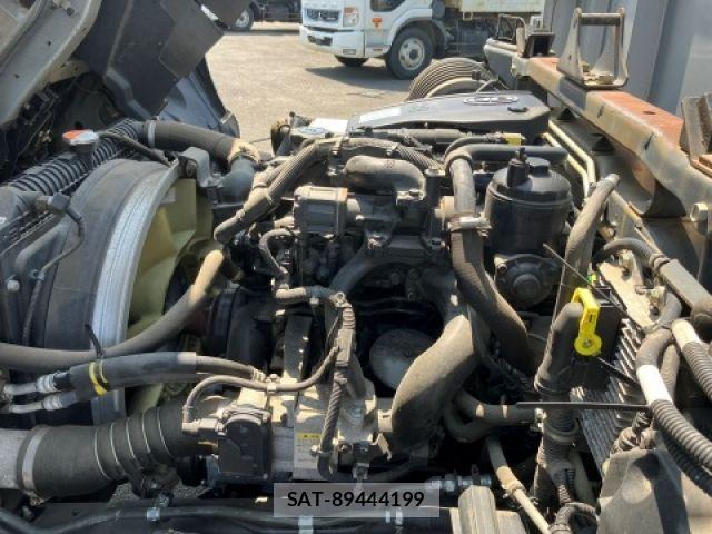 Nissan CONDOR 2016-05 7783529-16