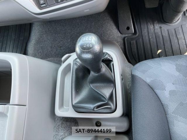 Nissan CONDOR 2016-05 7783529-26