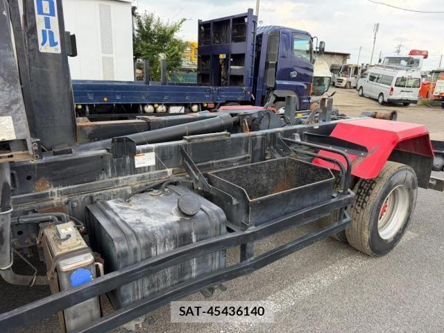 Nissan CONDOR 2014-03 7783526-17