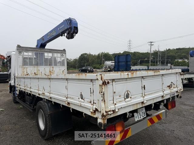 Nissan CONDOR 2011-10 7978800-13