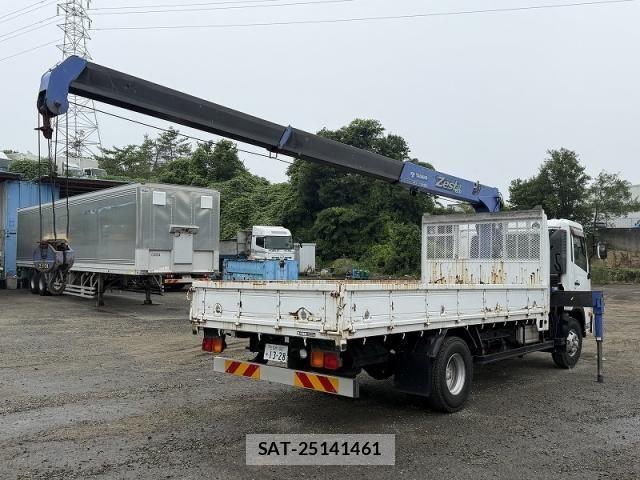 Nissan CONDOR 2011-10 7978800-27
