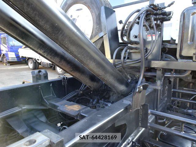 Nissan CONDOR 2007-10 7978797-9
