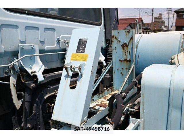 Nissan CONDOR 2005-05 8073269-9