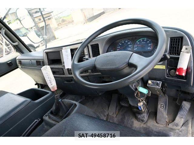Nissan CONDOR 2005-05 8073269-19