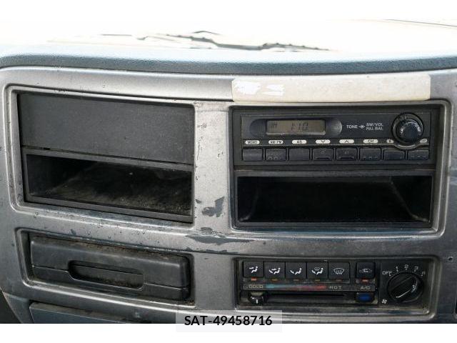 Nissan CONDOR 2005-05 8073269-23