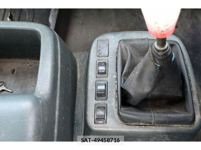 Nissan CONDOR 2005-05 8073269-24