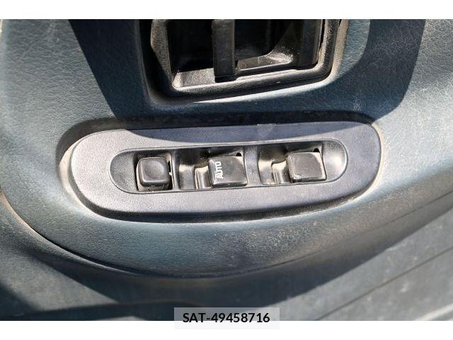 Nissan CONDOR 2005-05 8073269-27