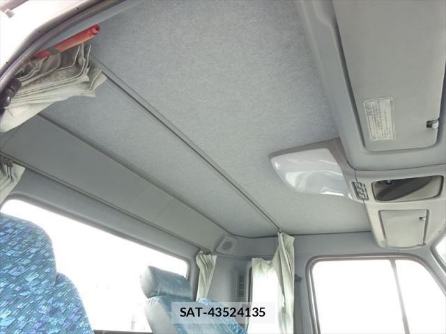 Nissan CONDOR 2000-10 8158163-23