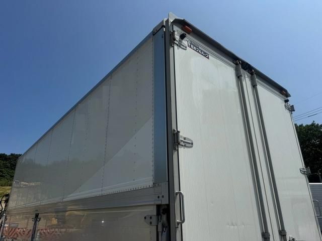 Nissan CONDOR 2013-05 8186345-15