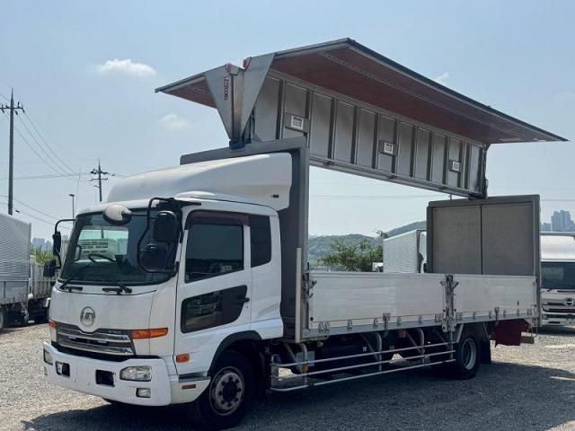 Nissan CONDOR 2013-05 8186345-18