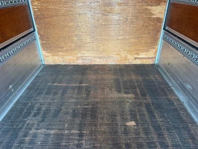 Nissan CONDOR 2013-05 8186345-24