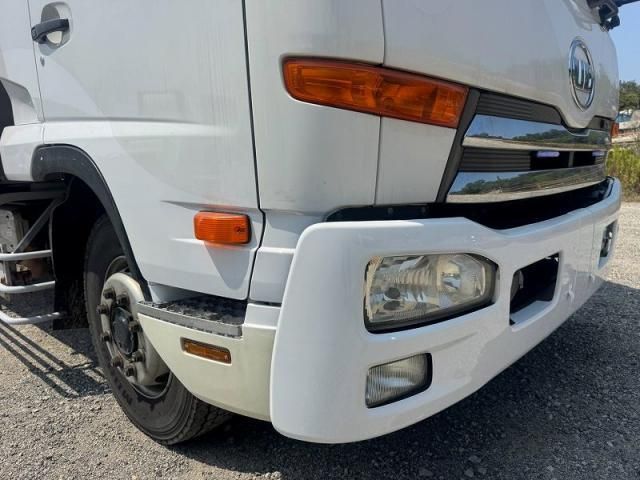 Nissan CONDOR 2013-05 8186345-8