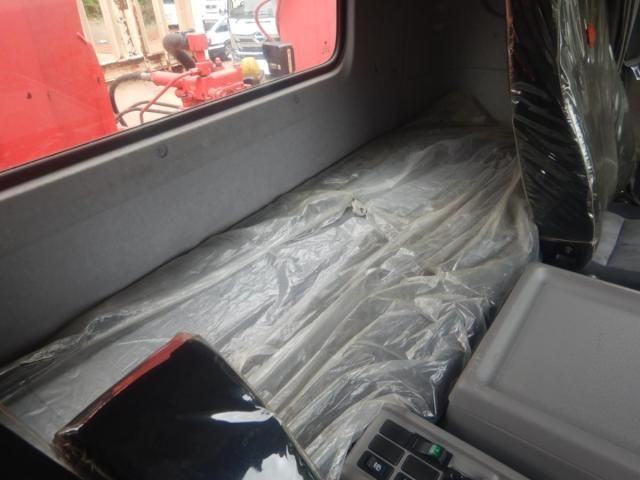 Nissan CONDOR 2013-07 8186346-17