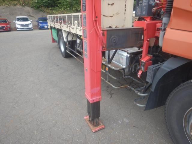 Nissan CONDOR 2013-07 8186346-25