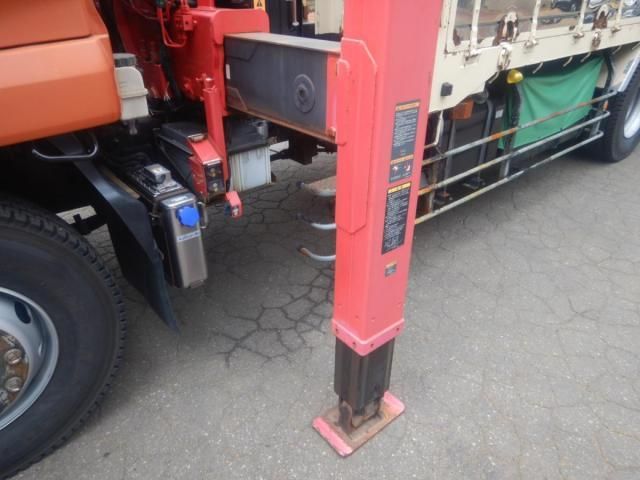 Nissan CONDOR 2013-07 8186346-29