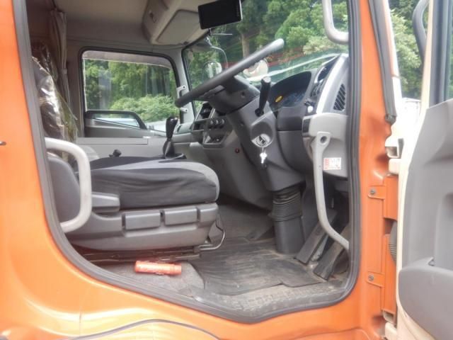Nissan CONDOR 2013-07 8186346-8