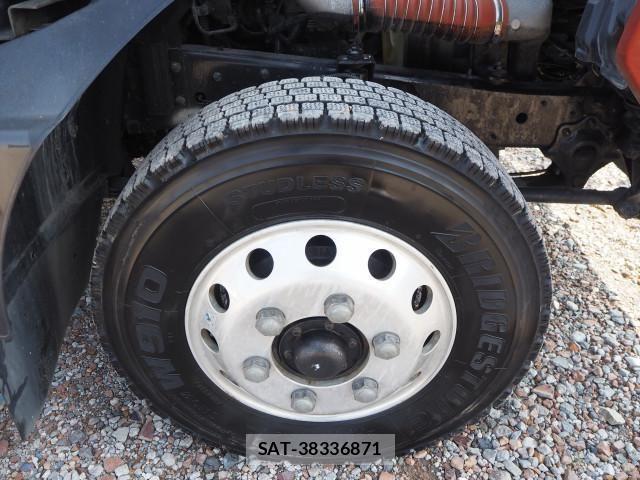 Nissan CONDOR 2016-01 8229288-9