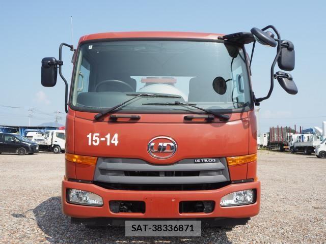 Nissan CONDOR 2016-01 8229288-7