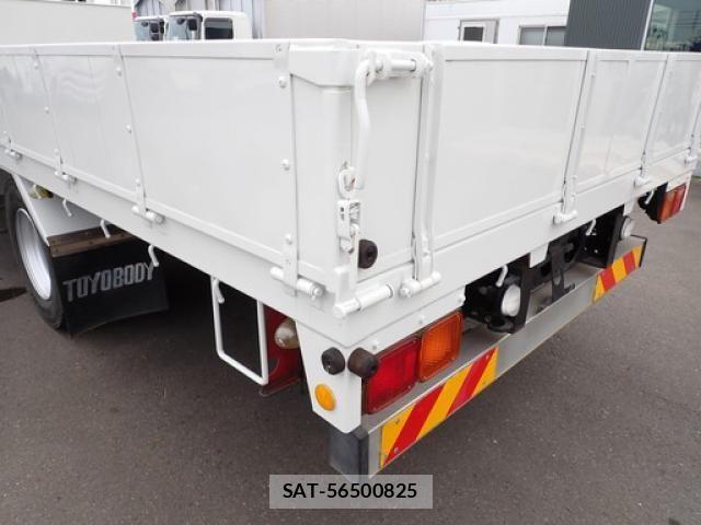 Nissan CONDOR 2016-05 8244850-27