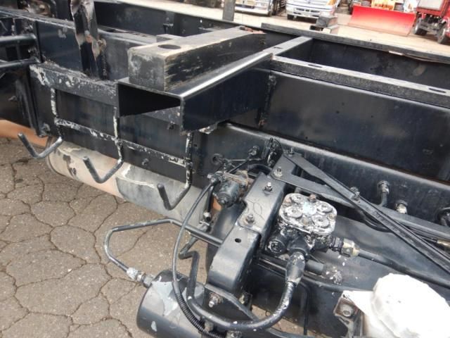 Nissan CONDOR 2001-03 8311068-15