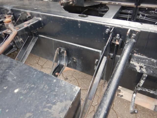 Nissan CONDOR 2001-03 8311068-16