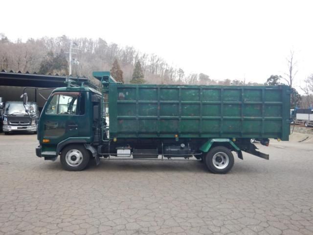 Nissan CONDOR 2001-03 8311068-2