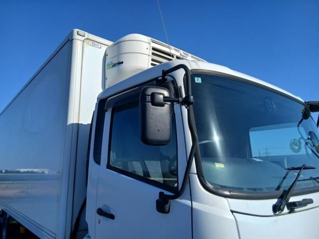 Nissan CONDOR 2014-01 8331863-9