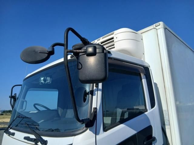 Nissan CONDOR 2014-01 8331863-13