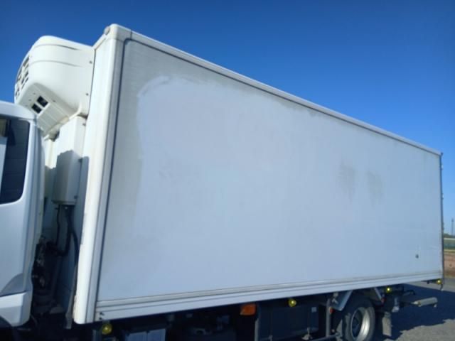 Nissan CONDOR 2014-01 8331863-17