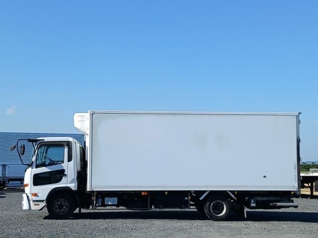 Nissan CONDOR 2014-01 8331863-7