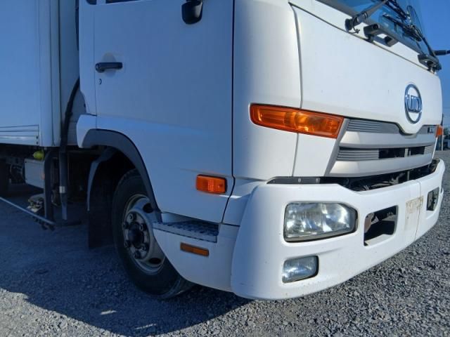 Nissan CONDOR 2014-01 8331863-8