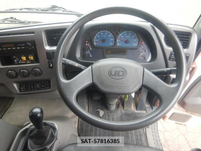Nissan CONDOR 2013-09 8354158-9