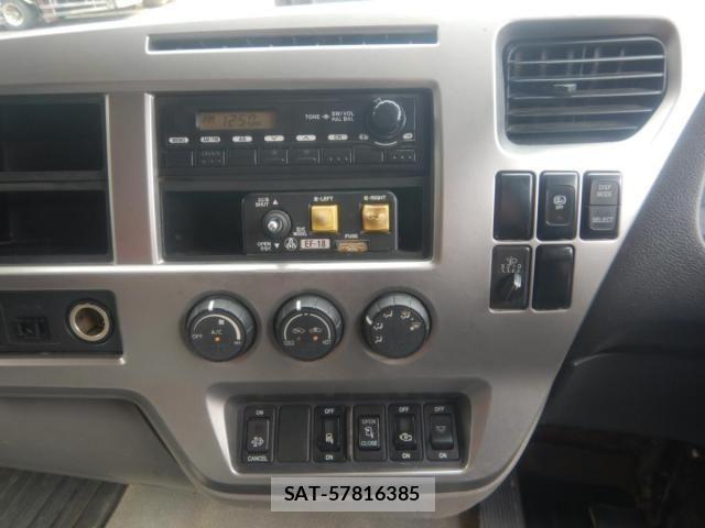 Nissan CONDOR 2013-09 8354158-11