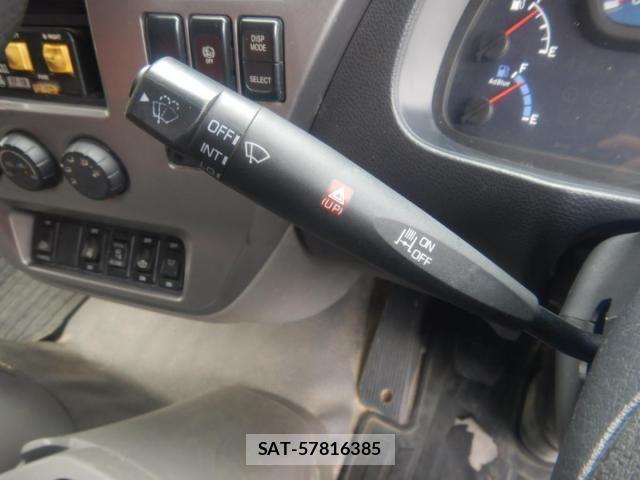 Nissan CONDOR 2013-09 8354158-13