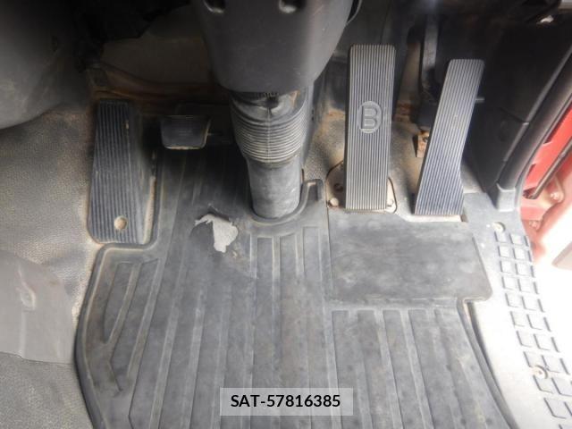 Nissan CONDOR 2013-09 8354158-17
