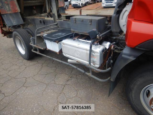 Nissan CONDOR 2013-09 8354158-24