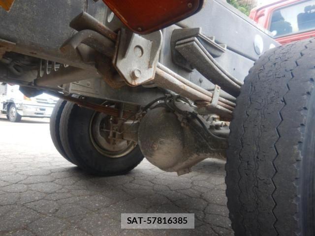 Nissan CONDOR 2013-09 8354158-29