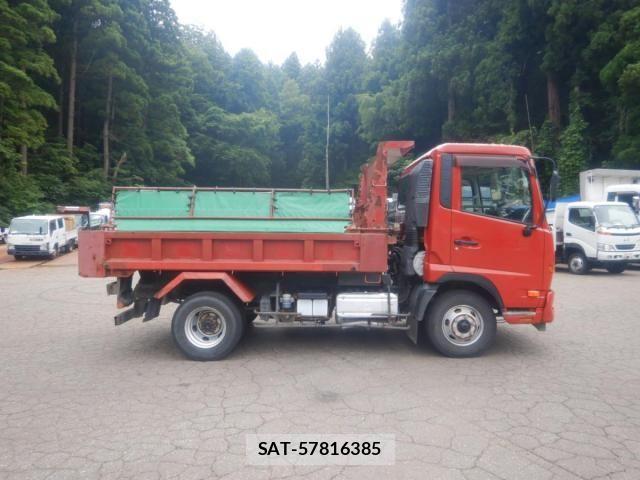 Nissan CONDOR 2013-09 8354158-7