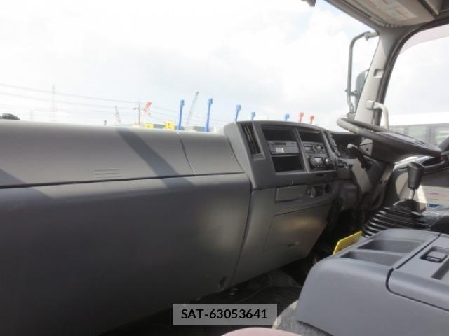 Nissan CONDOR 2021-05 8524075-14