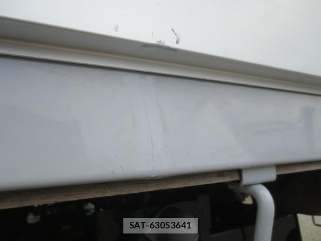 Nissan CONDOR 2021-05 8524075-24