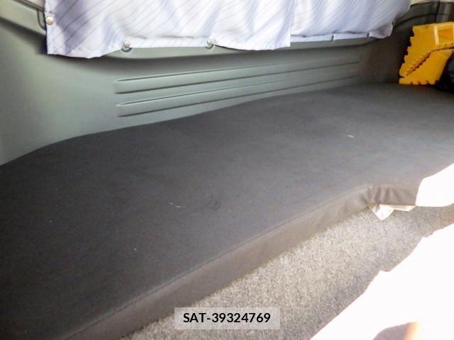 Nissan CONDOR 2024-06 8524076-17